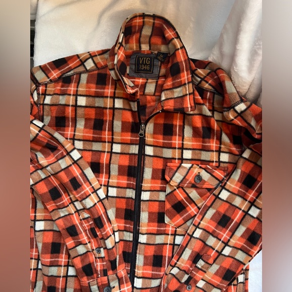 Men’s VTG 1946 Fleece zip shirt - Picture 1 of 3